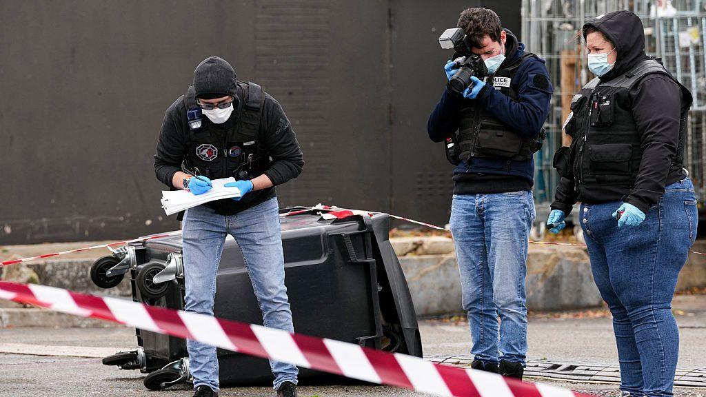 Image caption,A big deployment of police and emergency services has been present at the scene
