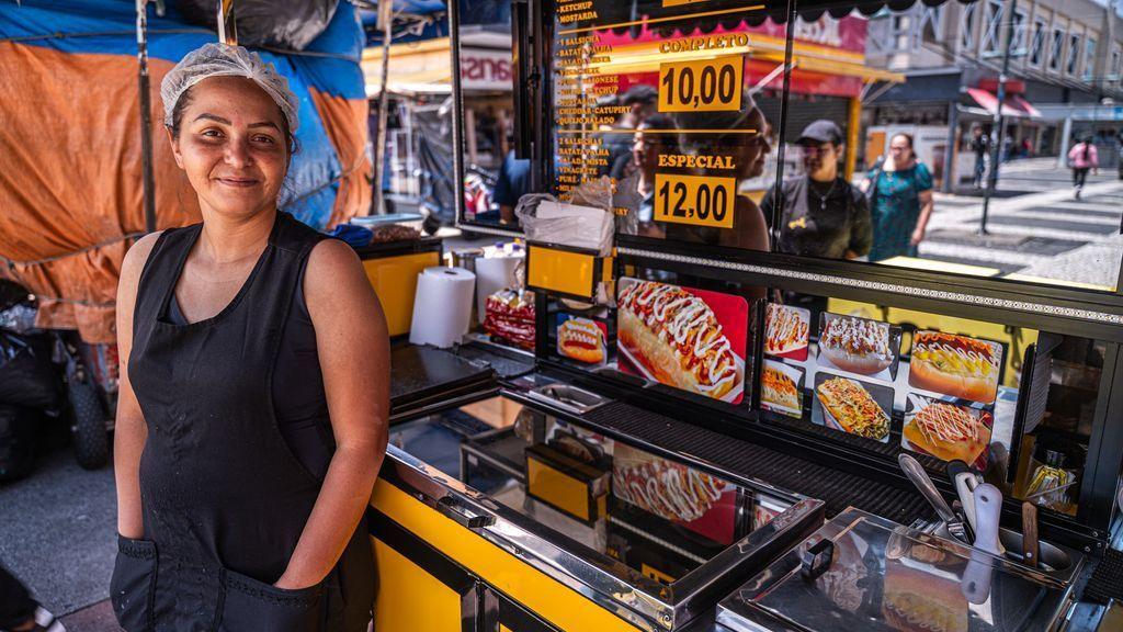 Image caption,Tairine says high prices are a problem for her