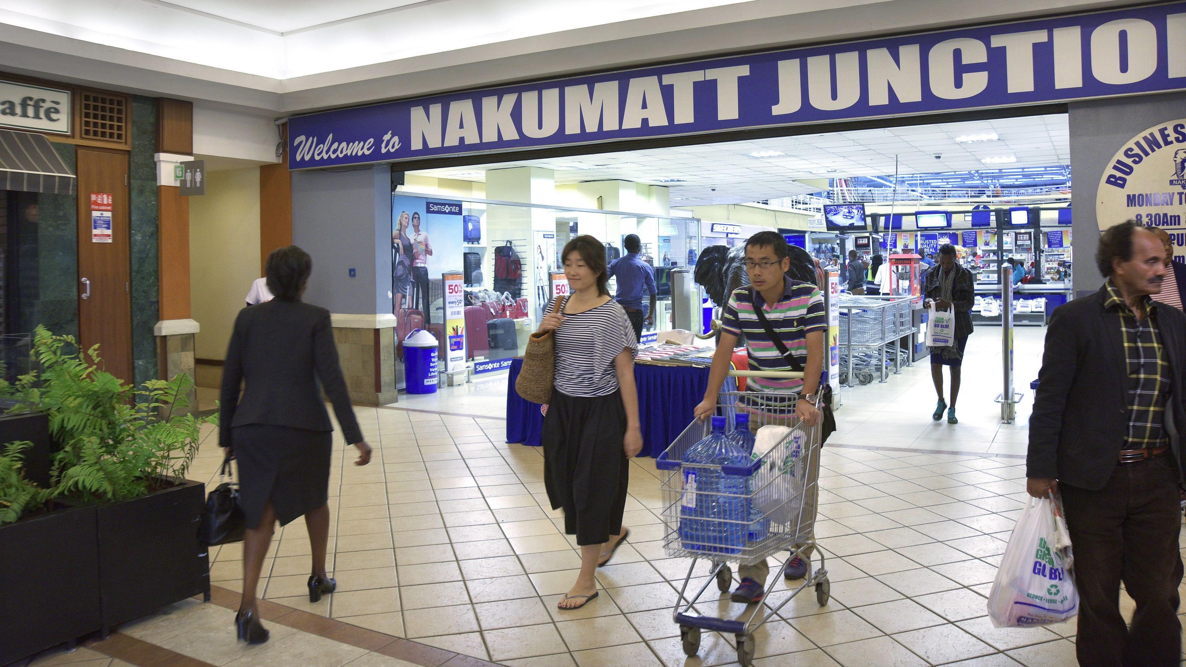 Image caption,Nakumatt, one of Kenya's biggest retailers collapsed in 2020, partly because of significant stock losses attributed to employee theft