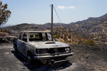 Victims in Bédar were reportedly trapped in their cars by the fires as they tried to escape.Photograph: Ana Beltran/Reuters
