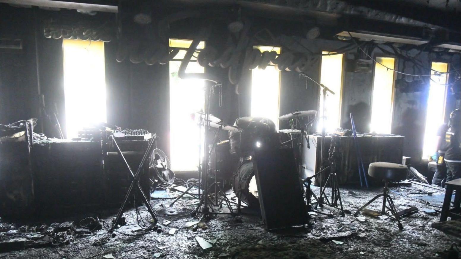 Image caption,Thotsakan was performing on stage when the fire broke out and quickly engulfed the bar