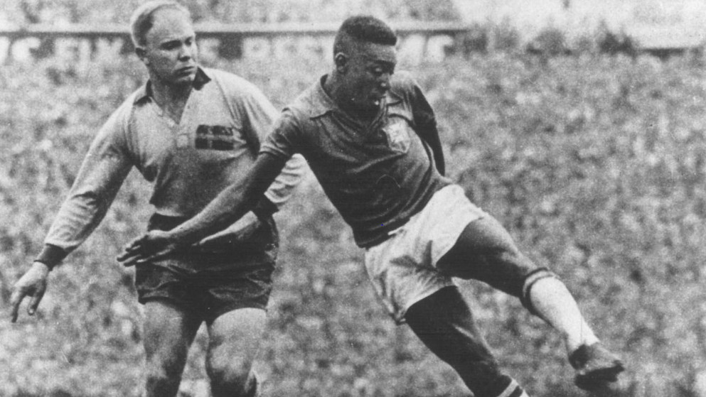 Image caption,Pele scored in the 55th and 90th minute of the1958 World Cup final