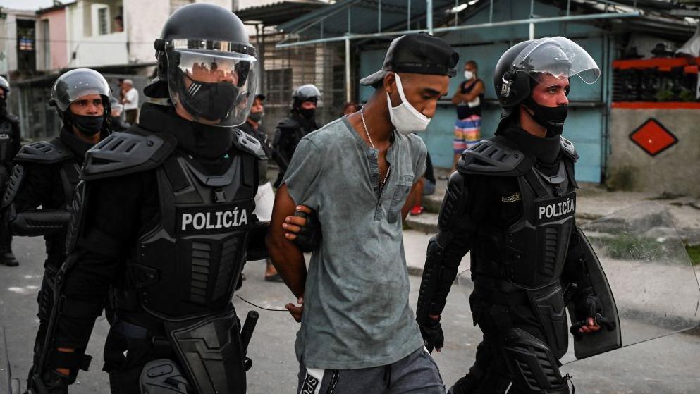 Image caption,Hundreds were arrested during major anti-government protests in Cuba in 2021