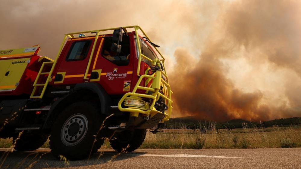 Image caption,A new blaze also broke out on Tuesday in France's south-eastern Var department