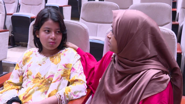 Image caption,Nure Jannat Yusha, on left, was one of the many students who suffered burn injuries after the crash