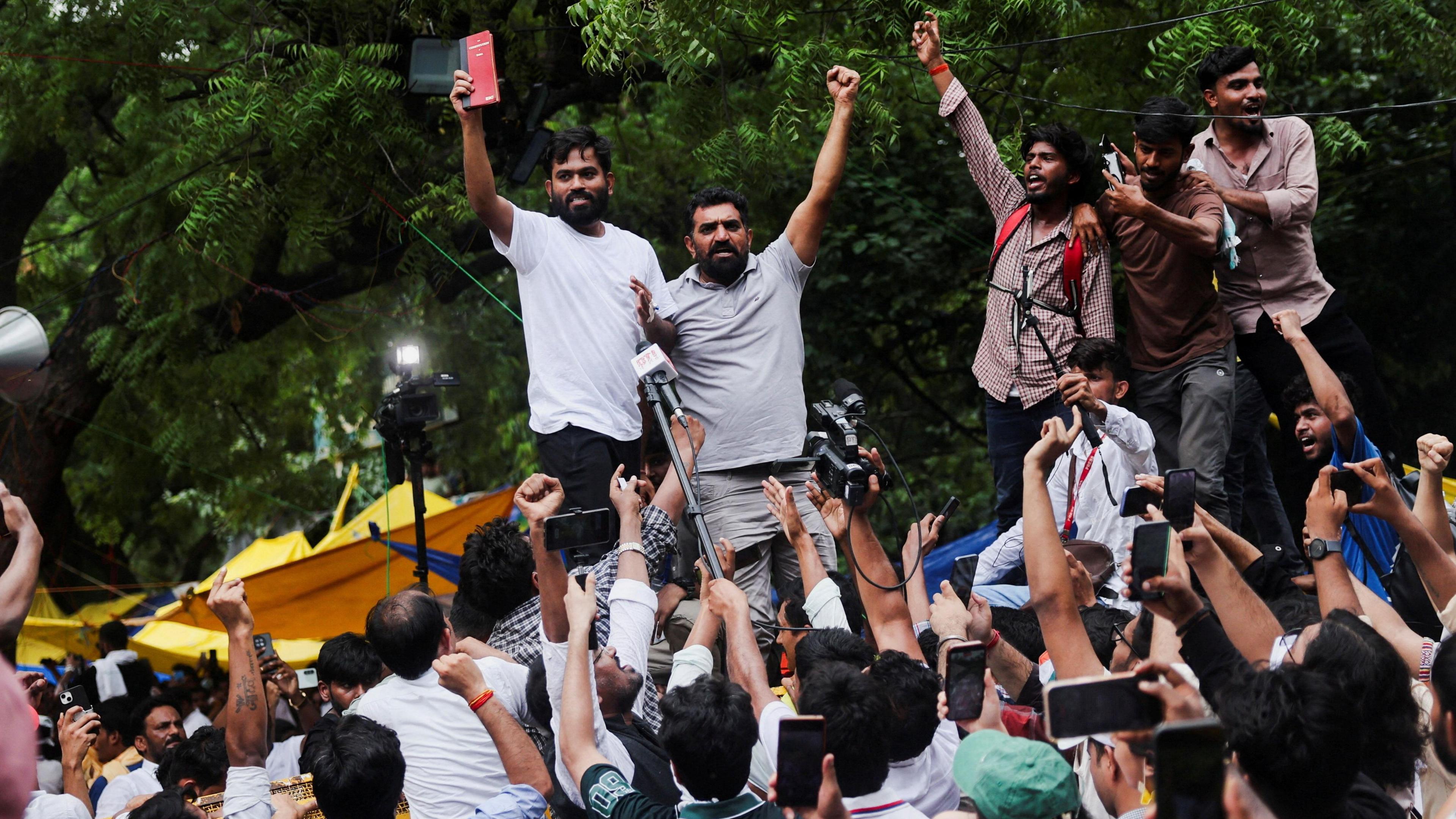 Image caption,CJP founder Abhijeet Dipke has called Pradhan's resignation a win for democracy