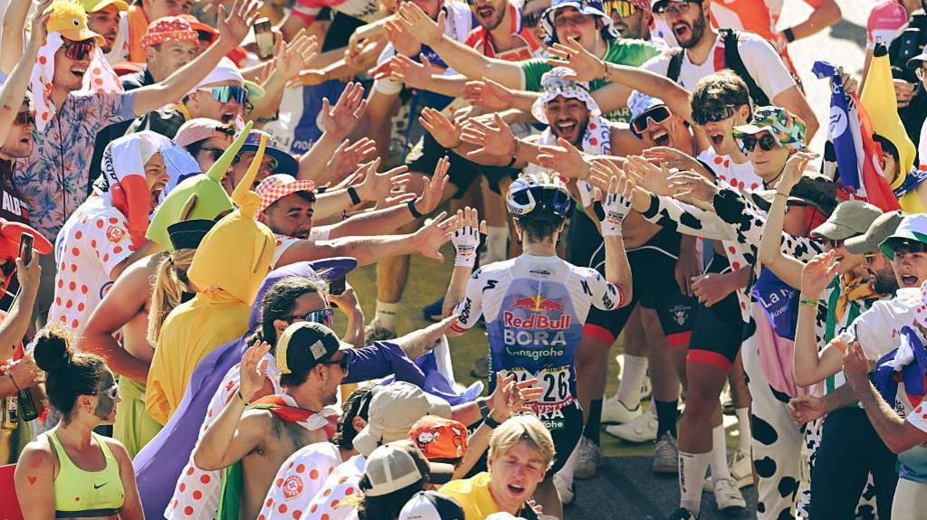 Image caption,Half a million spectators watched on Alpe d'Huez