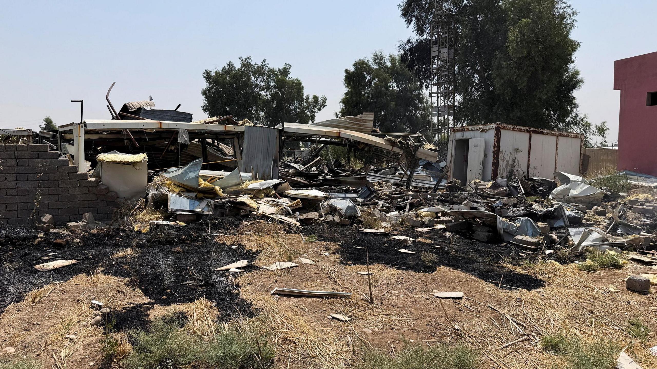 Image caption,The US and Saudi Arabia carried out strikes at a site belonging to Iraq's paramilitary Popular Mobilisation Forces