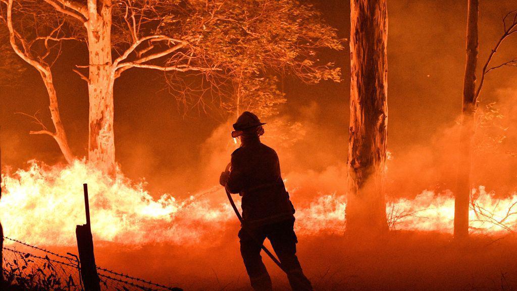 Image caption,The Black Summer fires in 2019-20 were Australia's most severe fire season on record