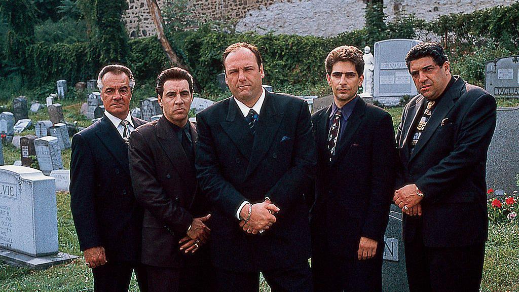 Image caption,Pastore (far right) played Salvatore "Big Pussy" Bonpensiero in The Sopranos