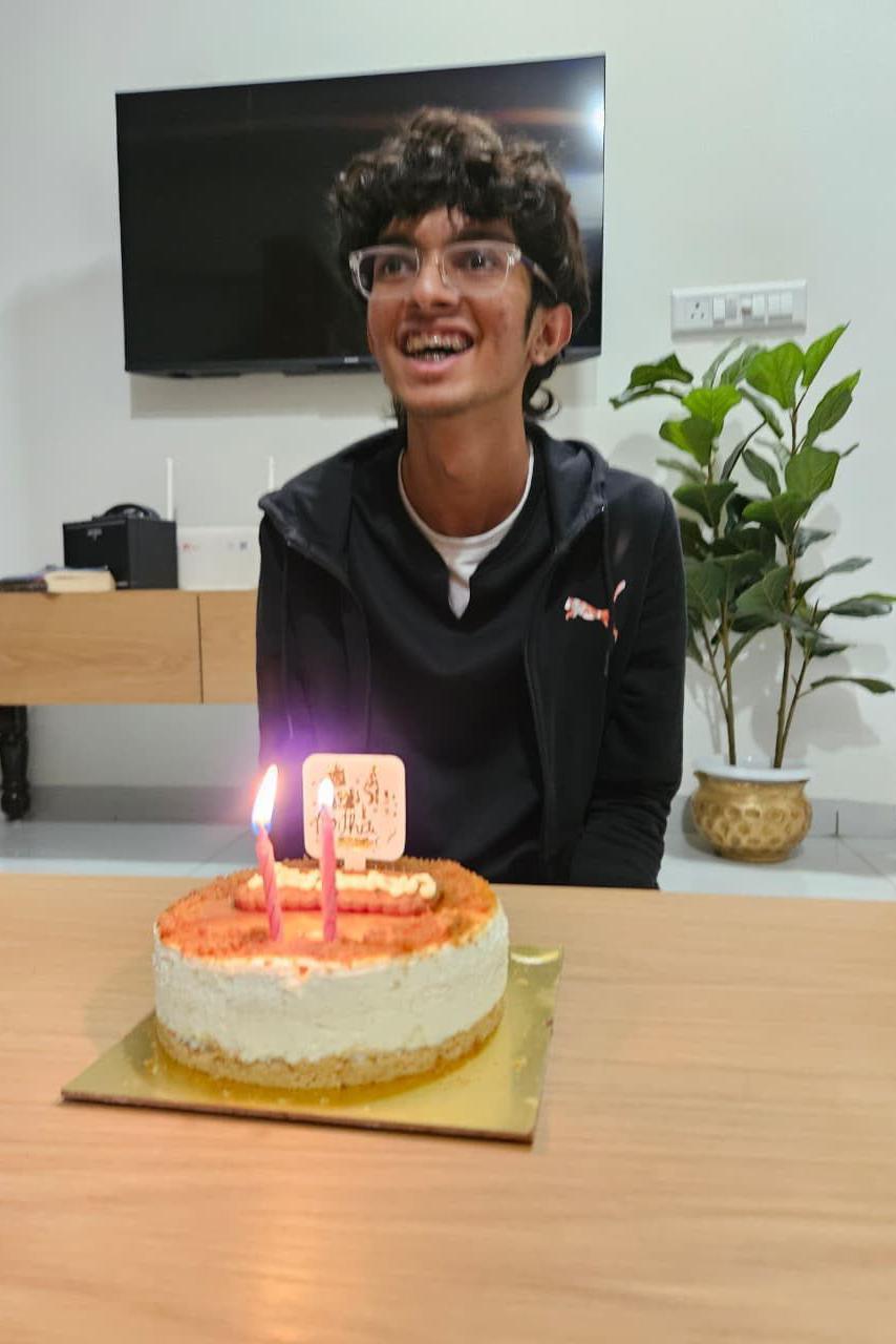 Image caption,After scoring well in school leaving exams, Kahaan announced that he wanted to become a doctor