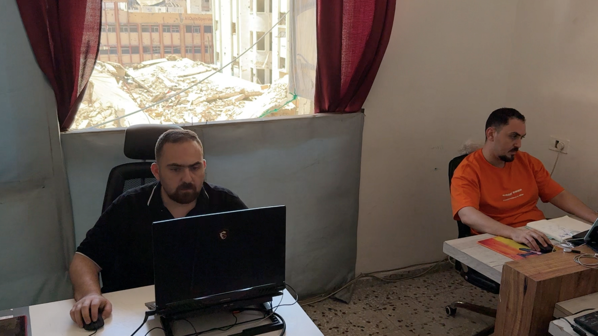 Image caption,New co-working spaces have been set up across Gaza