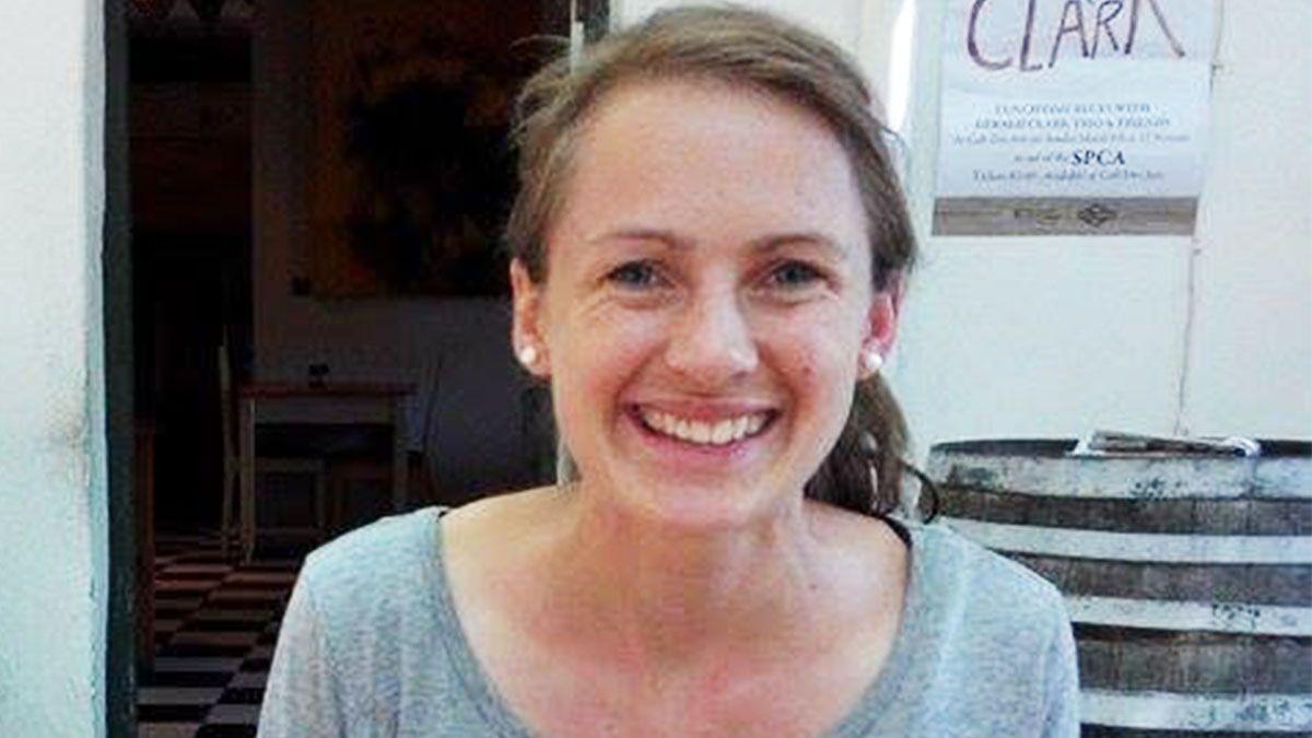 Image caption,Elisabeth Jane Ross is believed to have been working with immigrants in Greece
