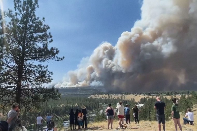 Wildfire smoke in Spokane on Saturday.Tyler Vanwert via Reuters