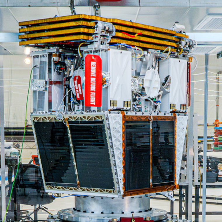 Reflect Orbital's Earendil-1 demonstration satellite will carry a 59-foot-wide mirror to reflect sunlight onto a specific spot on the planet during periods of darkness.Reflect Orbital