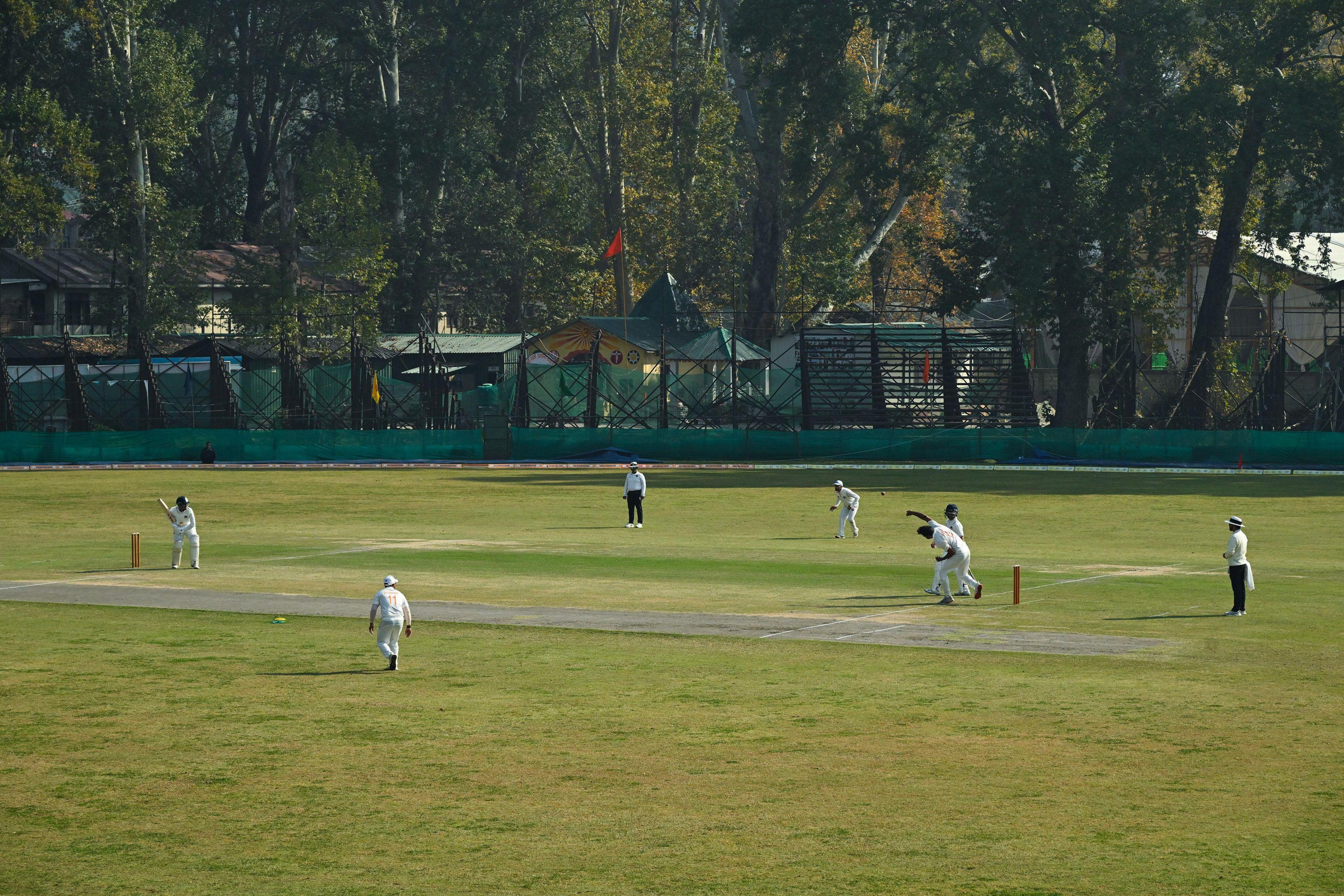 Image caption,Harsh winters and limited infrastructure have long restricted cricket in Kashmir
