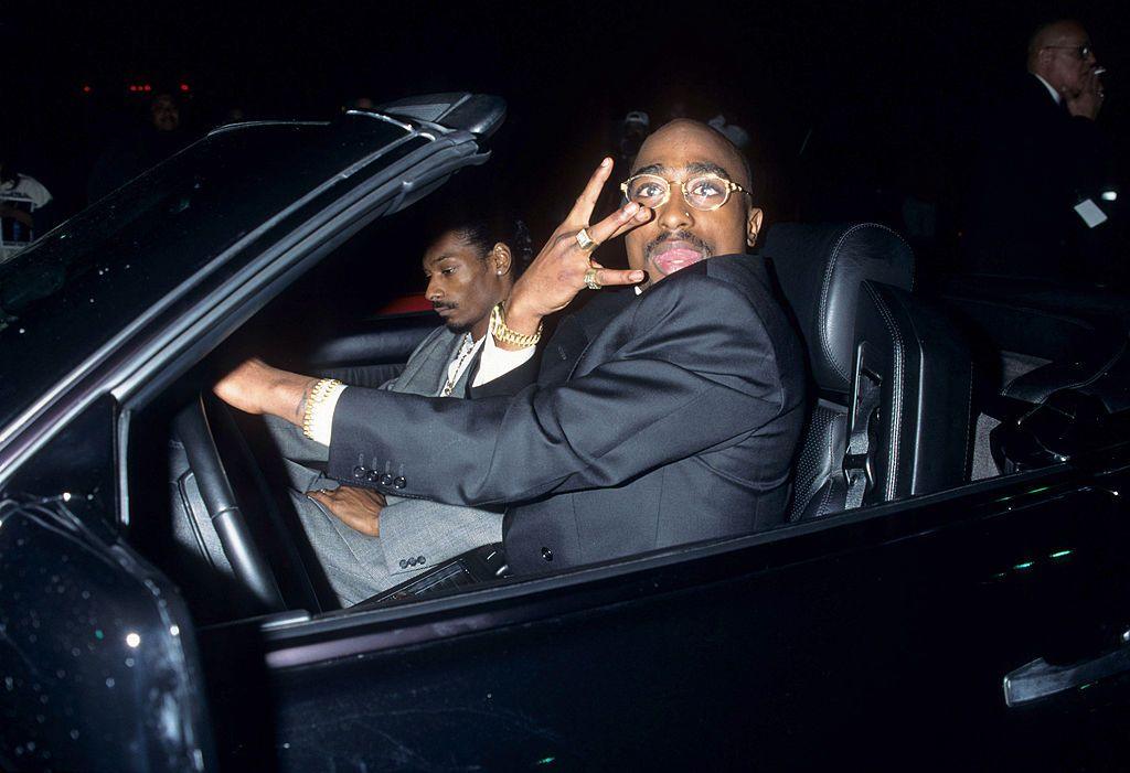 Image caption,Tupac and Snoop Dogg were both part of the LA record label Death Row Records, run by Suge Knight