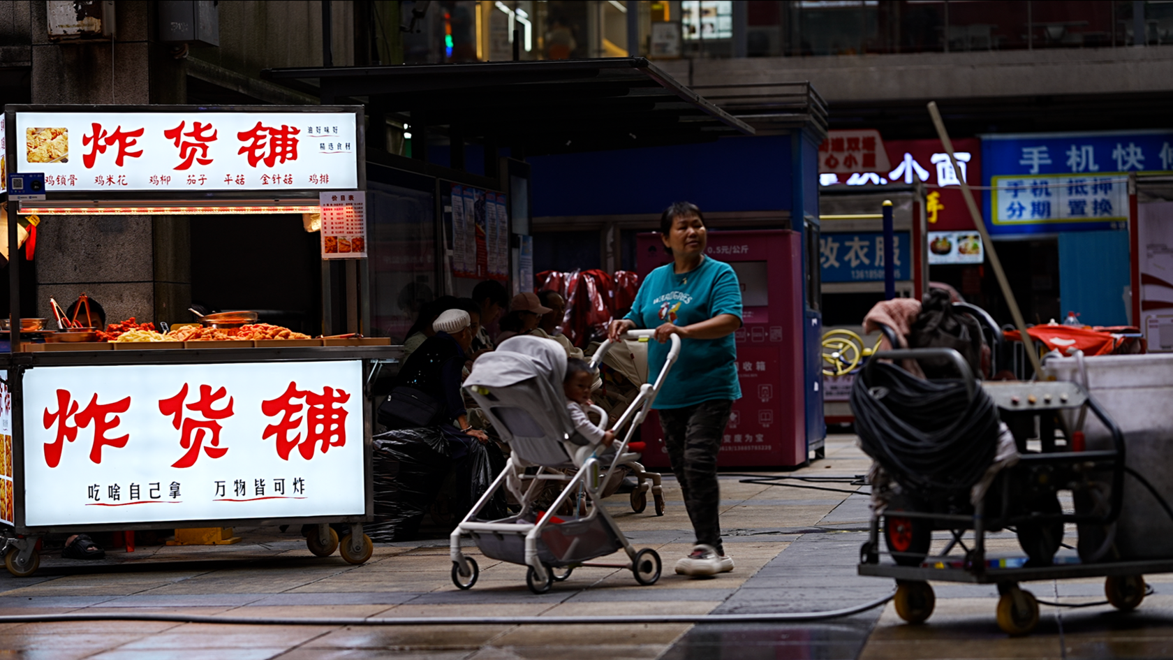 Image caption,Wang was drawn to Guiyang by the promise of a demure spouse