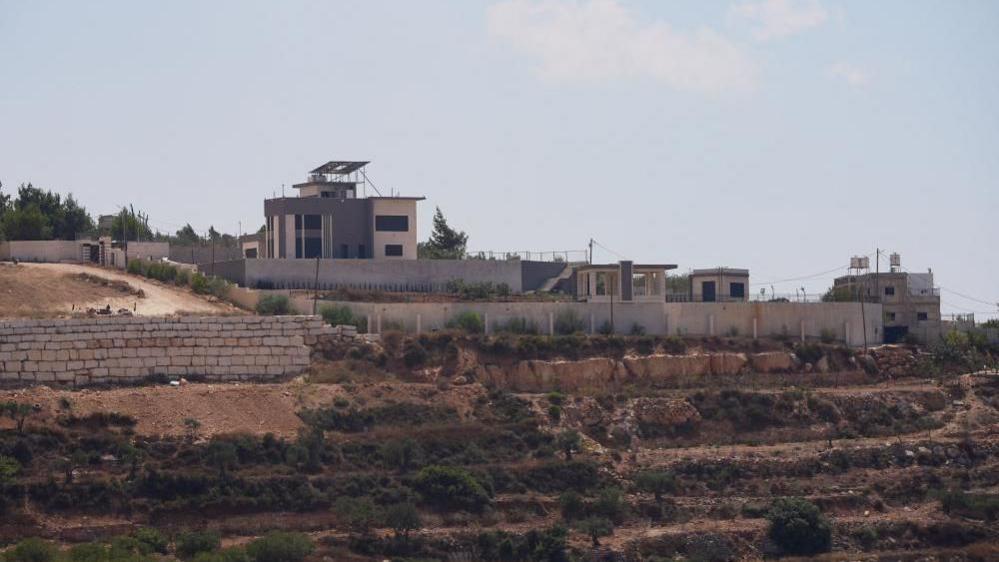 Image caption,Access to the homes has been blocked by settlers since Sunday
