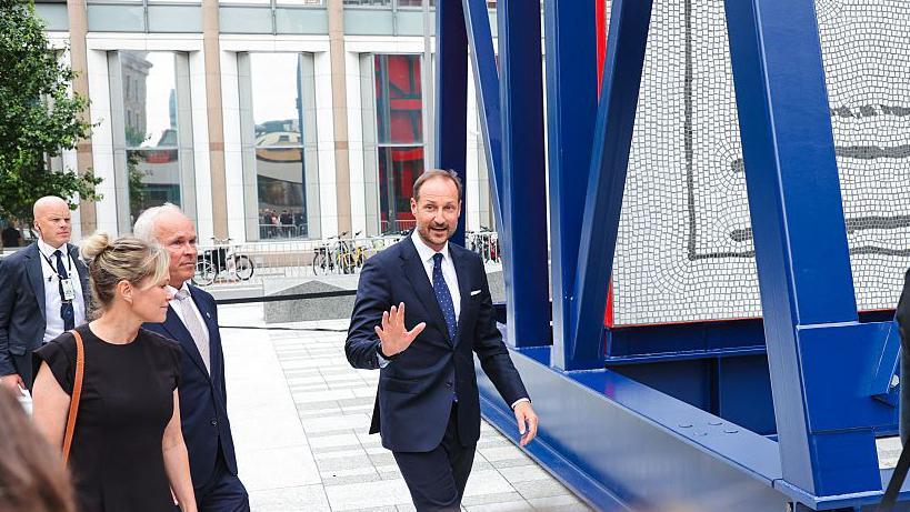 Image caption,Crown Prince Haakon has now taken over his father's royal duties