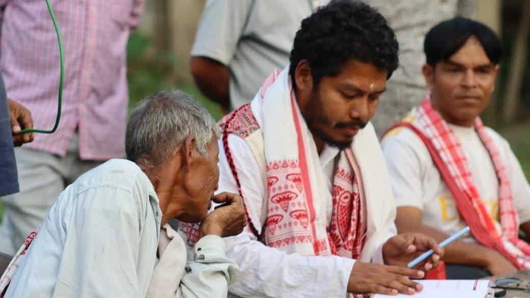 Image caption,Doley, locals say, has spent years fighting for the rights of communities living near Kaziranga