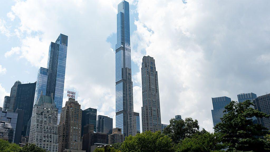 Image caption,The list contained almost a million properties