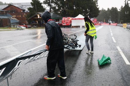 A view of the finish line following the stage cancellation.Photograph: Alexander Hassenstein/Getty Images