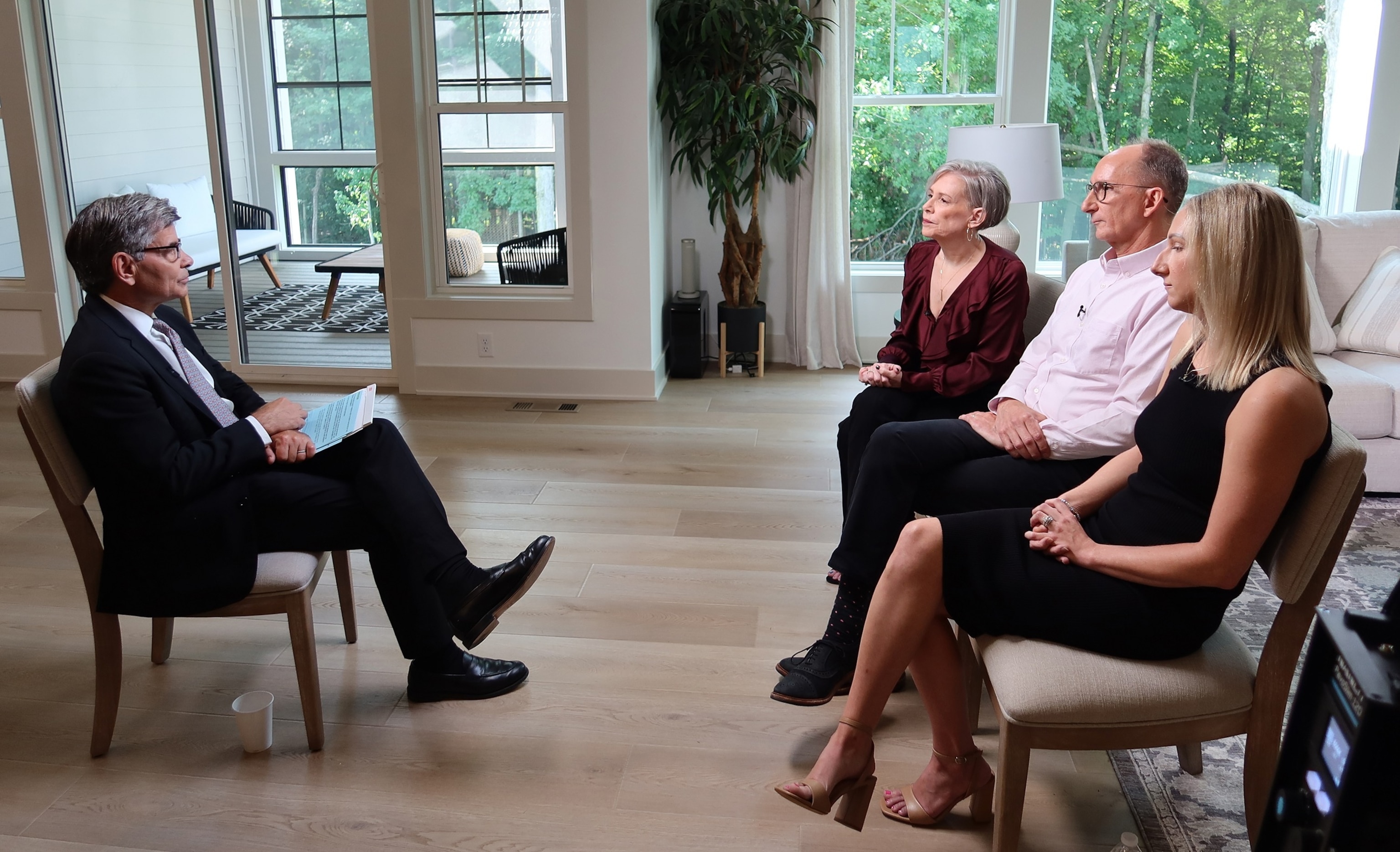 The parents of Alex Pretti, Michael and Susan Pretti along with his sister, Micayla Pretti speak with George Stephanopoulos of ABC News.Nicole Katchis/ABC News