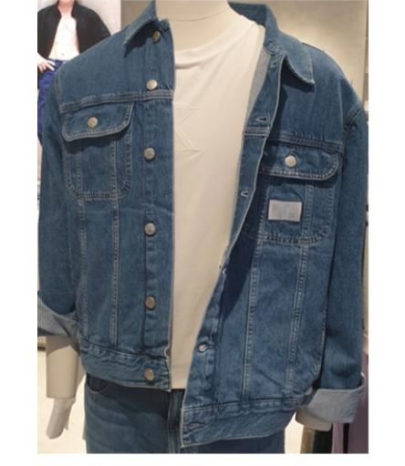 Image caption,He stole a jacket worth $275 from a retail store at the airport