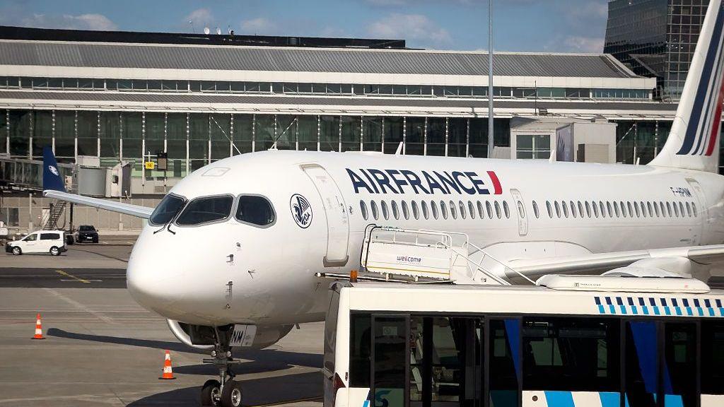 Image caption,Air France said that the health of its staff was "an absolute imperative"