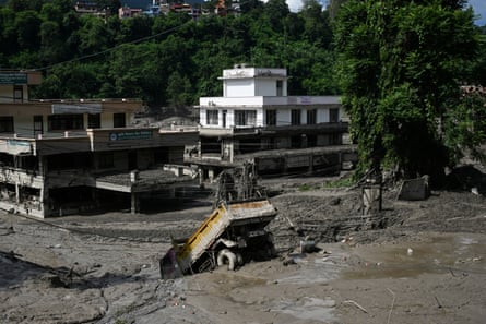 Penny Wong confirms at least 34 Australians in Nepal are missing after flash flood – video