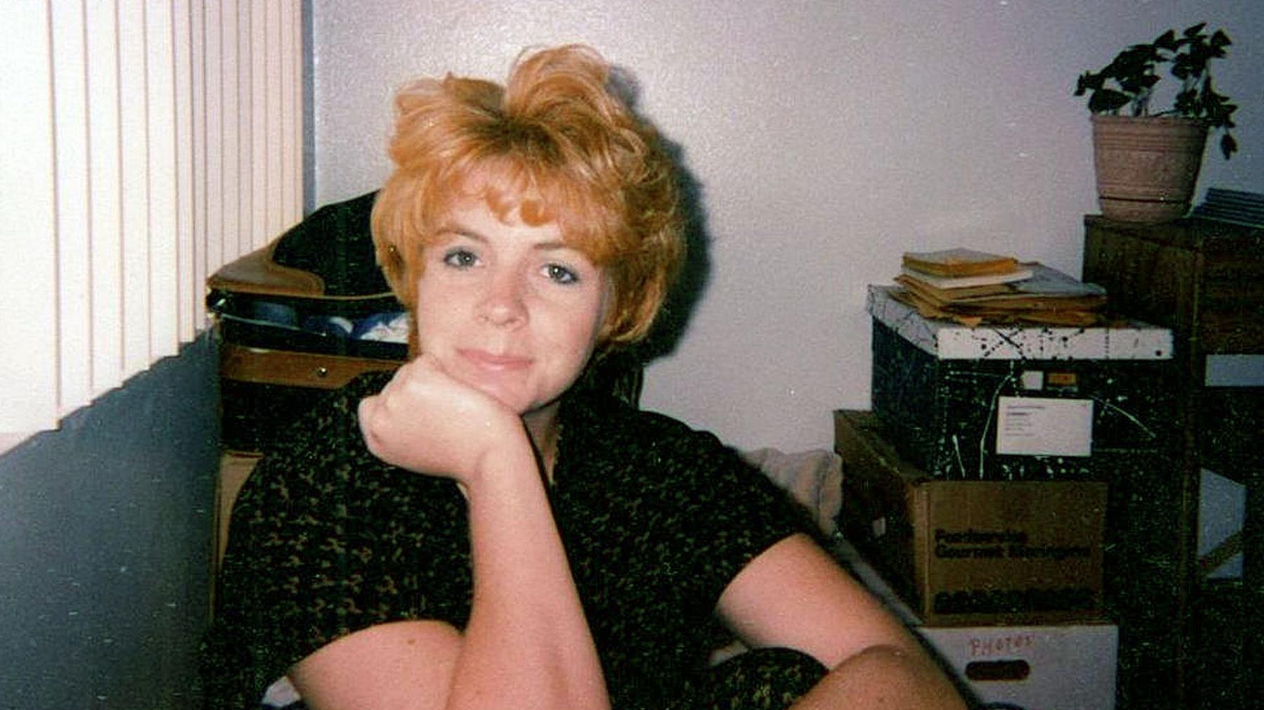 Image caption,Ratchford was property manager of Parkwood Apartments in the late 1990s
