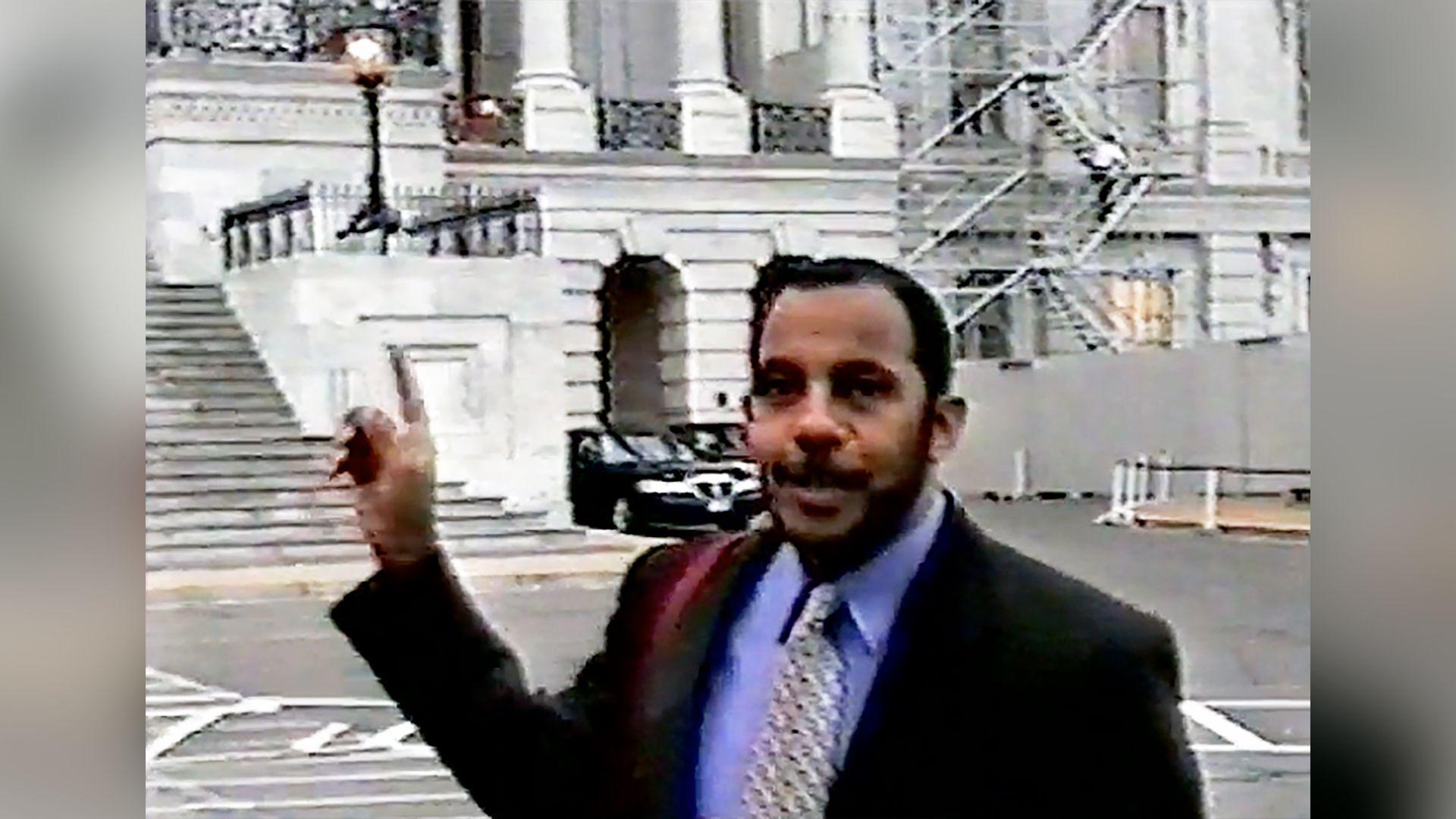 Image caption,Bayoumi noted a "plan" while filming outside the Capitol