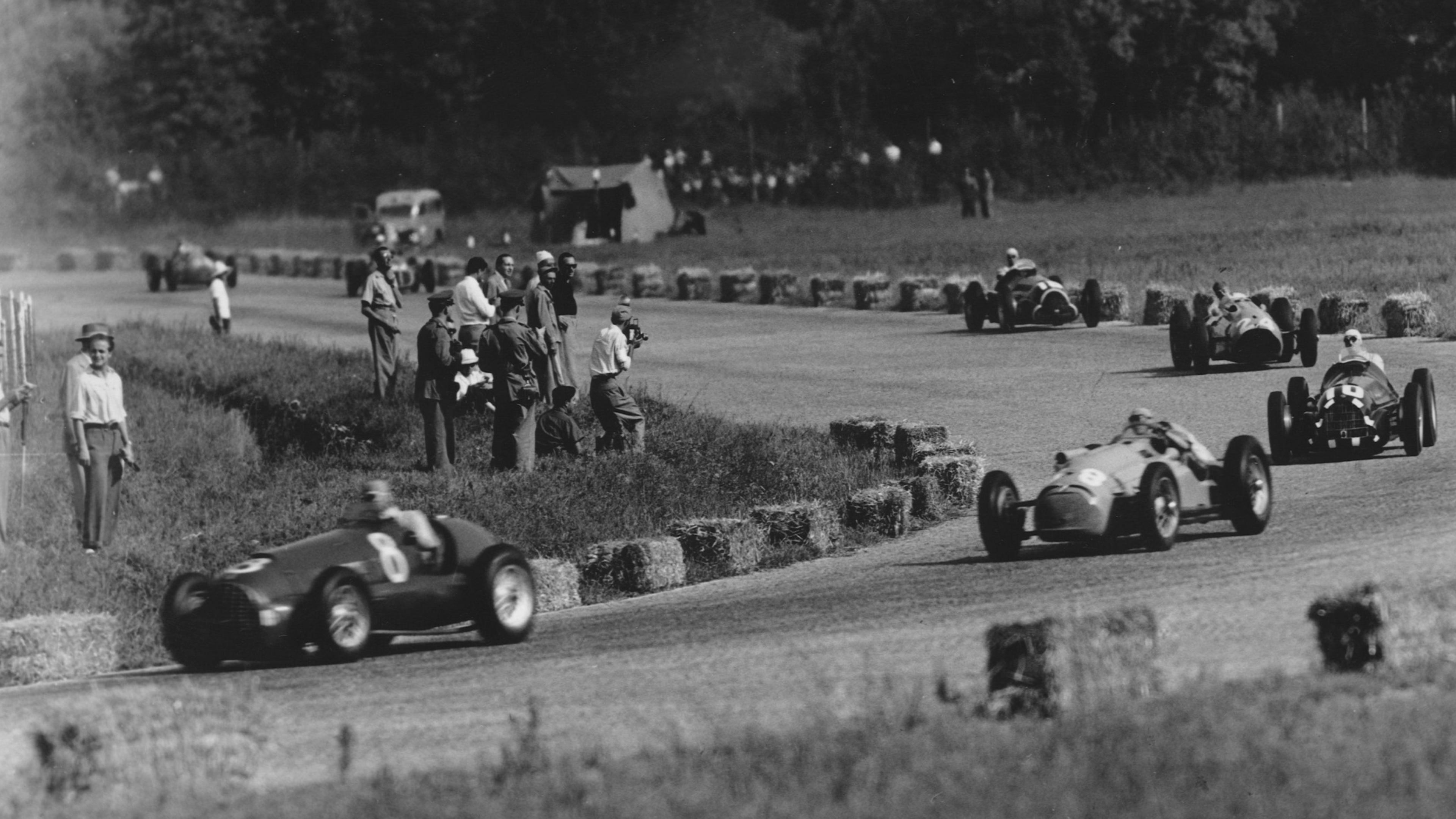 Image caption,A picture from the 1950 Italian Grand Prix, the final race of Formula 1's first season. The race and inaugural drivers' title was won by Italian Giuseppe Farina, in an Alfa Romeo. Farina is the only driver to win the title in his home country.