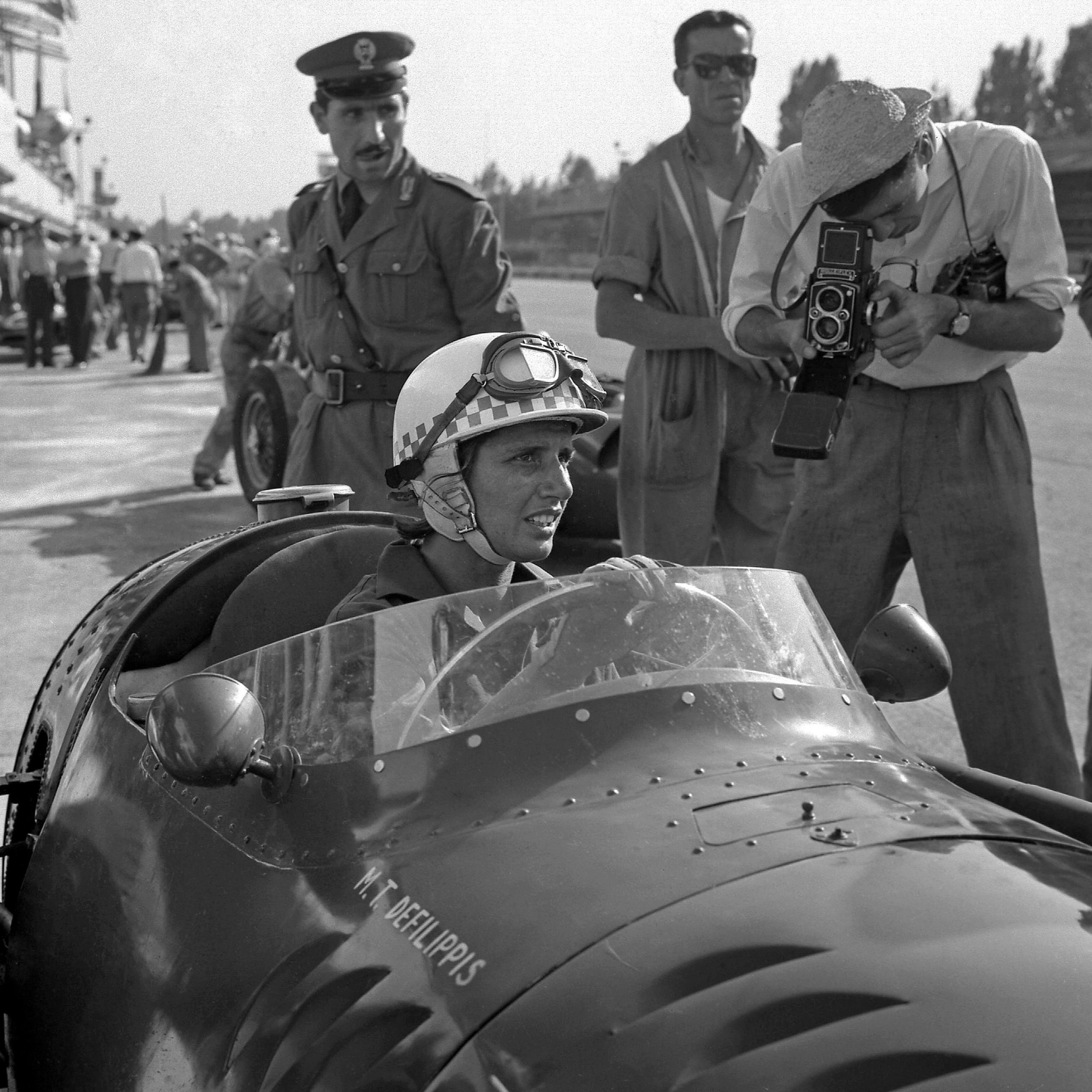 Image caption,Italian Maria Teresa de Filippis, the first woman to compete in F1, drove for Maserati at her home race in 1958.