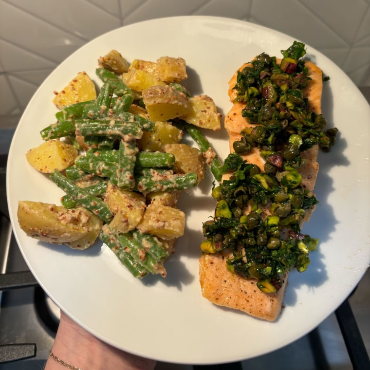 Sunbasket has recipes that fit multiple diets, including plant-based eaters and carnivores.Courtesy Zoe Malin