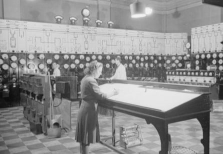 The work of the Central Electricity Board: a general view of a power station control room, 1945.Photograph: piemags/archive/military/Alamy