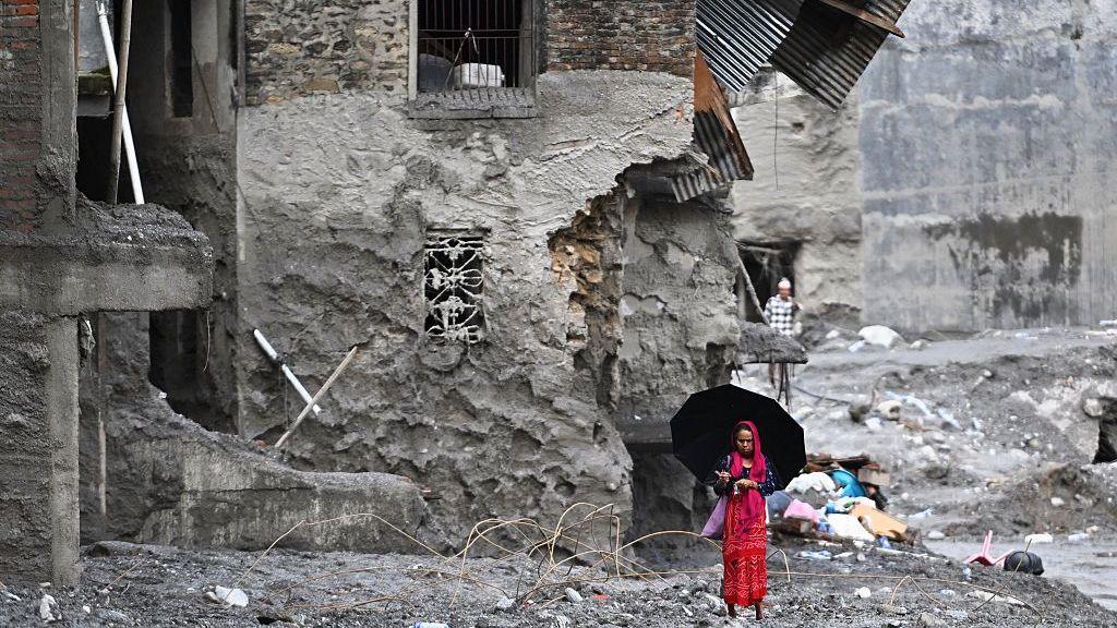 Image caption,Scenes of devastation in Nepal's Nuwakot district