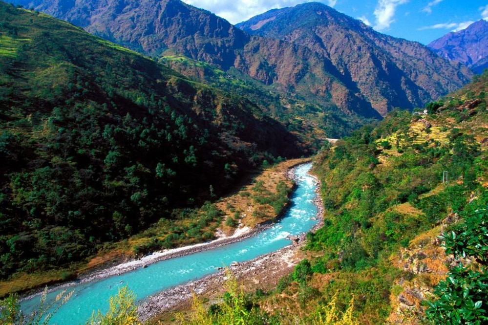 Image caption,Nepal has more than 6,000 rivers and streams, most draining south into India and the Ganges