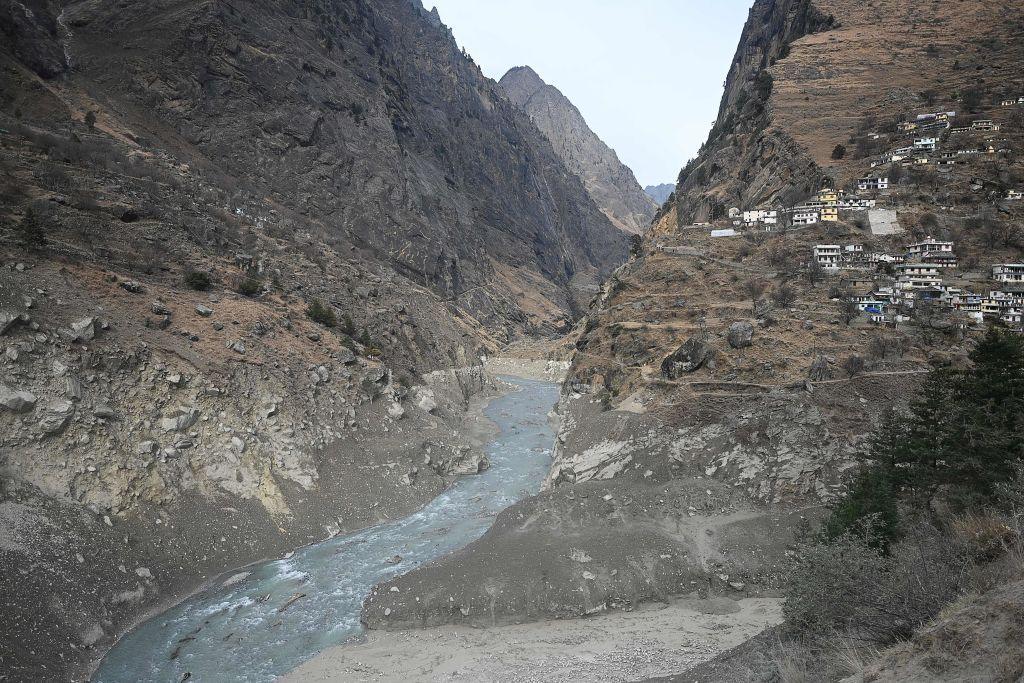 Image caption,The confluence of Dhauliganga and Rishiganga rivers in India's Chamoli district