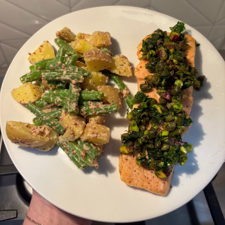 One of Sunbasket's recent options included salmon with pistachio-herb dressing and a warm potato salad.Courtesy Zoe Malin