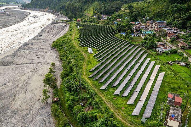 Image caption,A German report suggests Nepal could potentially generate more electricity from solar power than from hydropower