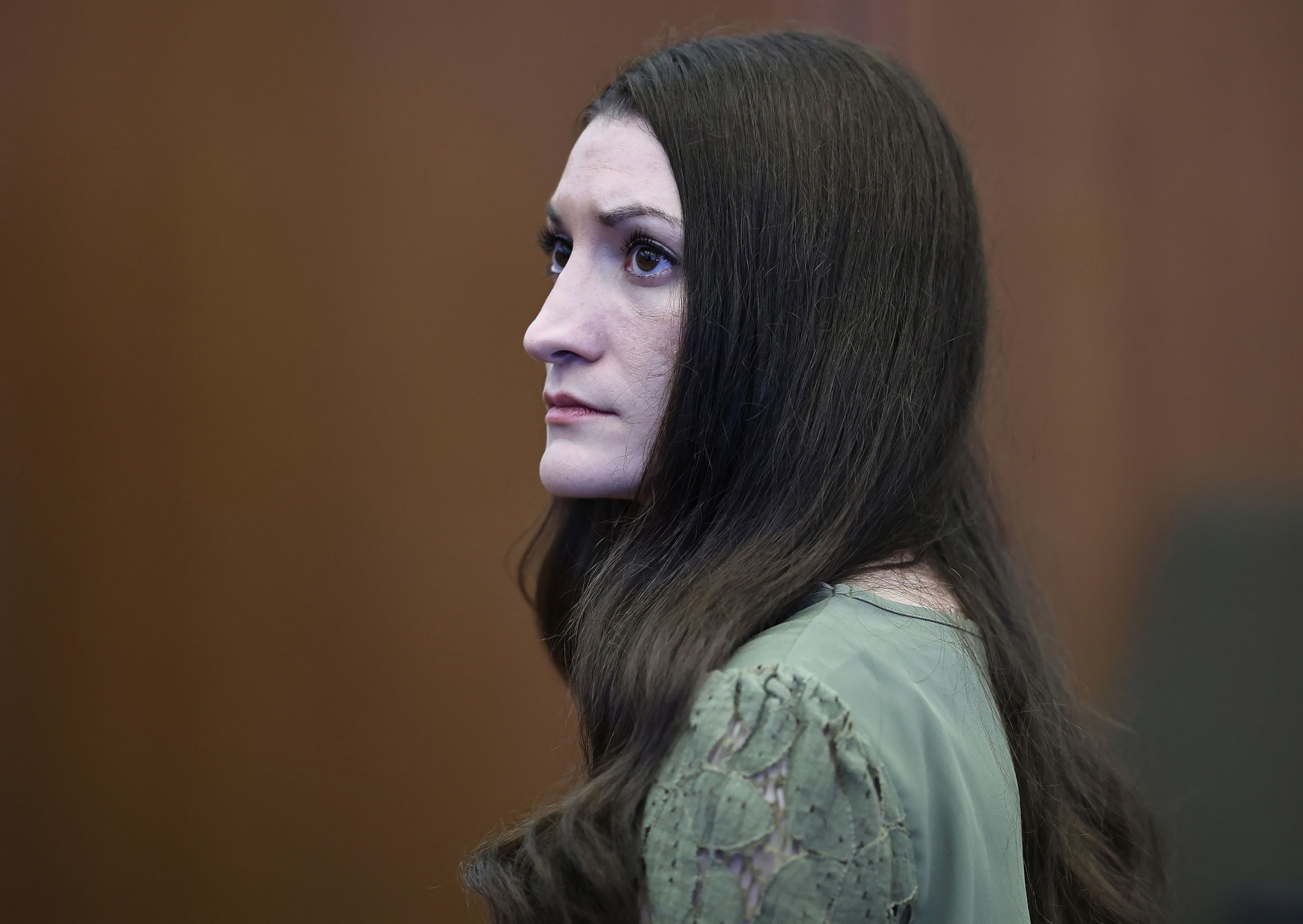 Defendant Lindsay Clancy looks at the jury after Judge William Sullivan declared a mistrial in Clancy's murder trial, Sept. 4, 2026, in Plymouth, Mass.Greg Derr/Pool via AP
