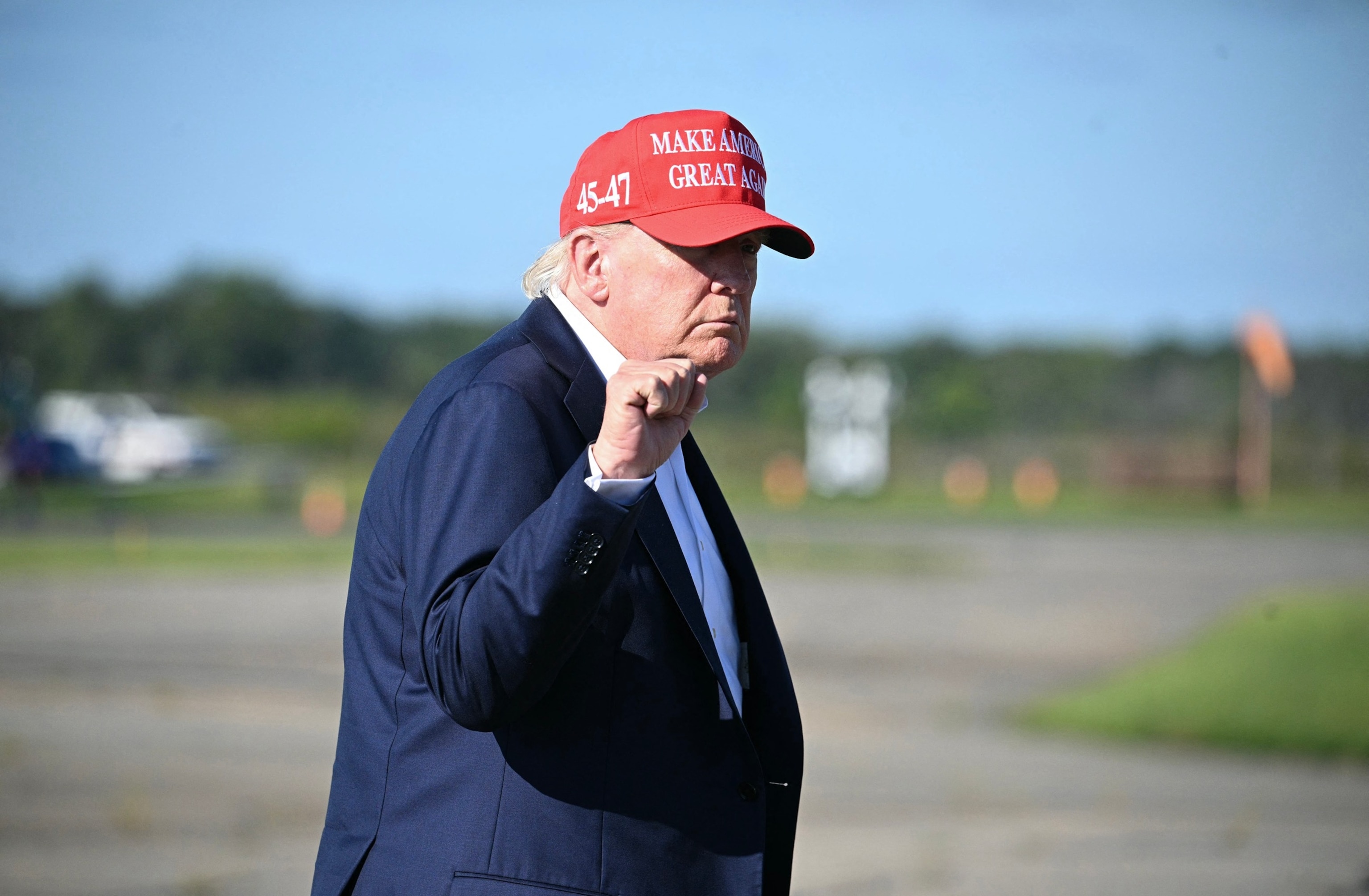 TOPSHOT - US President Donald Trump walks to board Air Force One at Morristown Municipal Airport in Morristown, New Jersey, on September 7, 2026. Trump is returning to the White House from his Bedminster golf club.Jim Watson/AFP via Getty Images